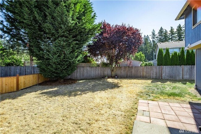 Building Photo - Spacious 3 Bed/2.75 Bath Home in Arlington...