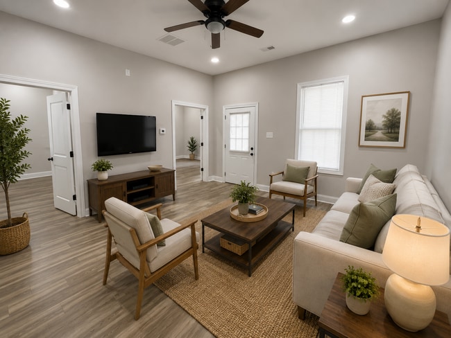 Building Photo - Spacious 4-Bedroom Home with Flex Room & Fenced Backyard!