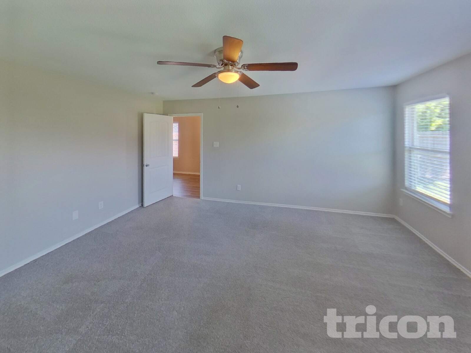 Building Photo - 1062 Churchill Dr