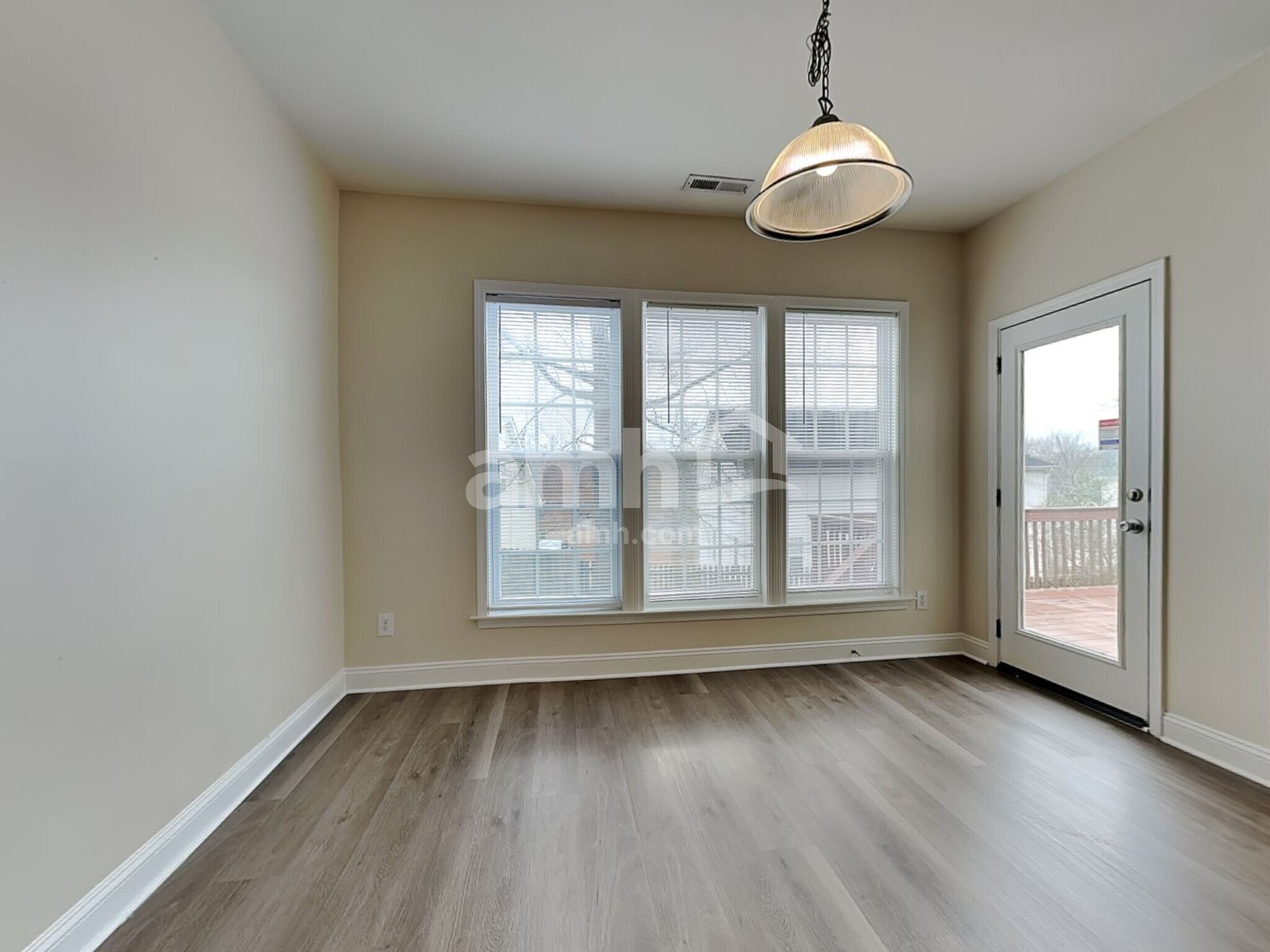 Building Photo - 112 Spalding Ln