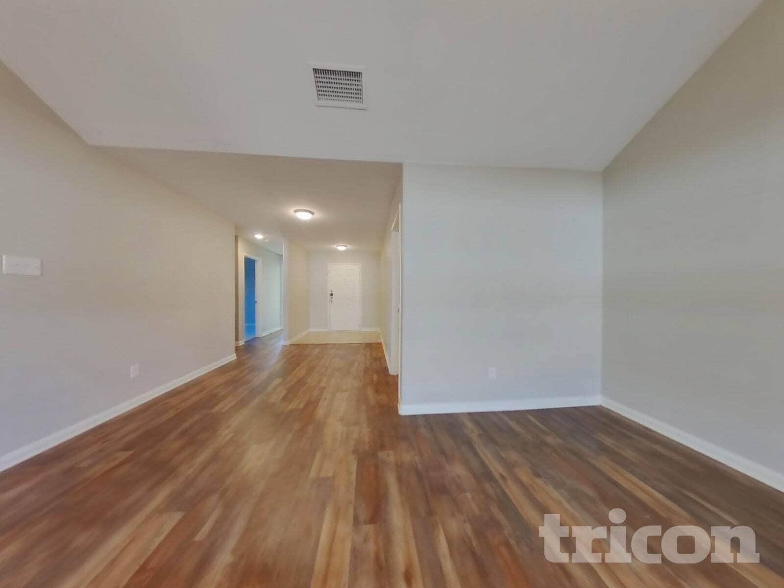 Building Photo - 102 Saddlebag Ct