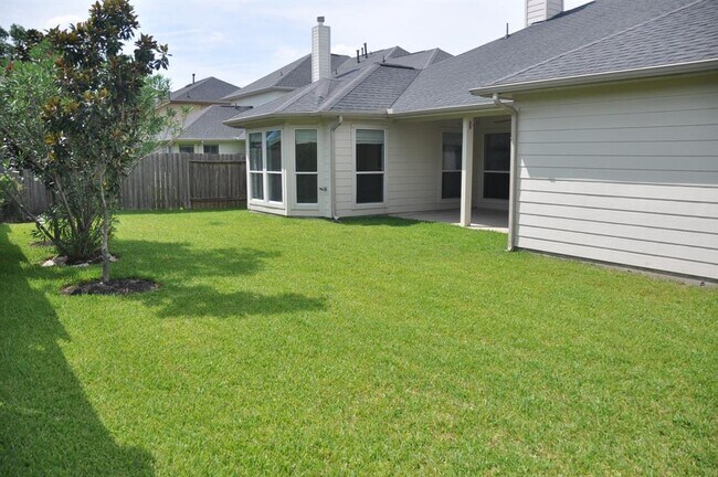 Building Photo - 12814 Quail Creek Dr
