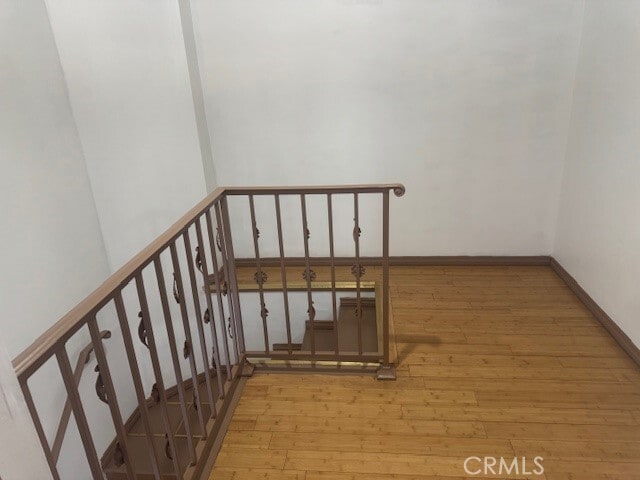 Building Photo - 428 N Hollywood Way