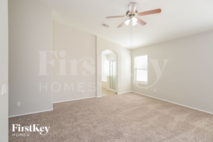 Building Photo - 1263 W Busa Dr