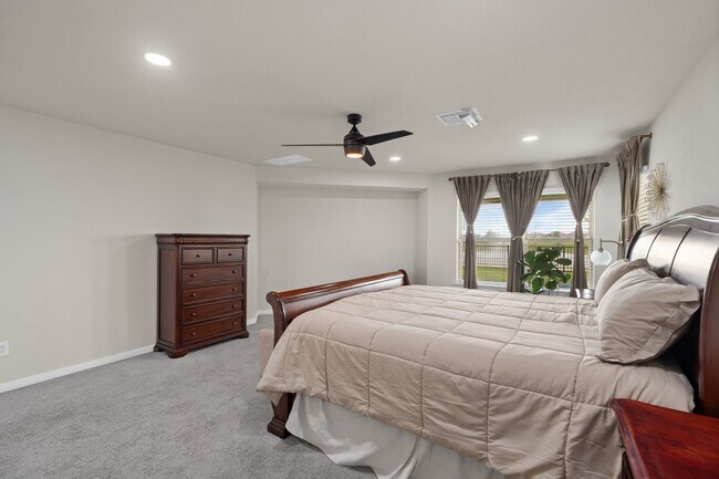 Building Photo - 10433 Russell Pines Dr