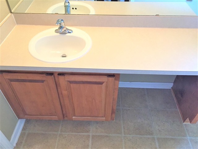 Building Photo - 3668 Arava Dr