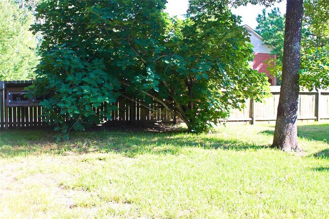 Building Photo - 20910 Kings Clover Ct
