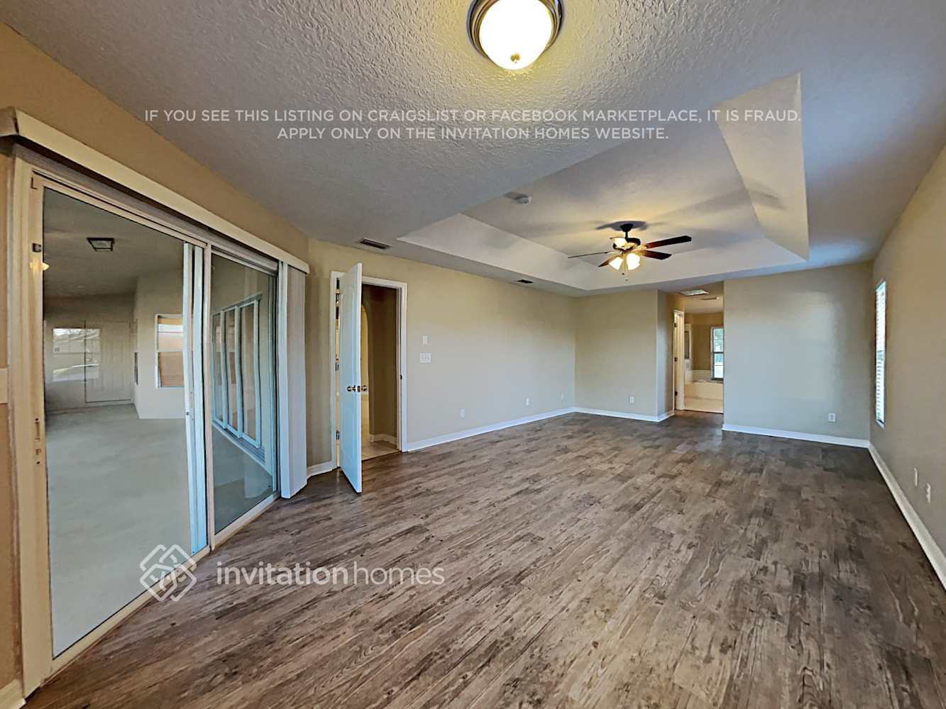 Building Photo - 11425 Via De Renee Pl