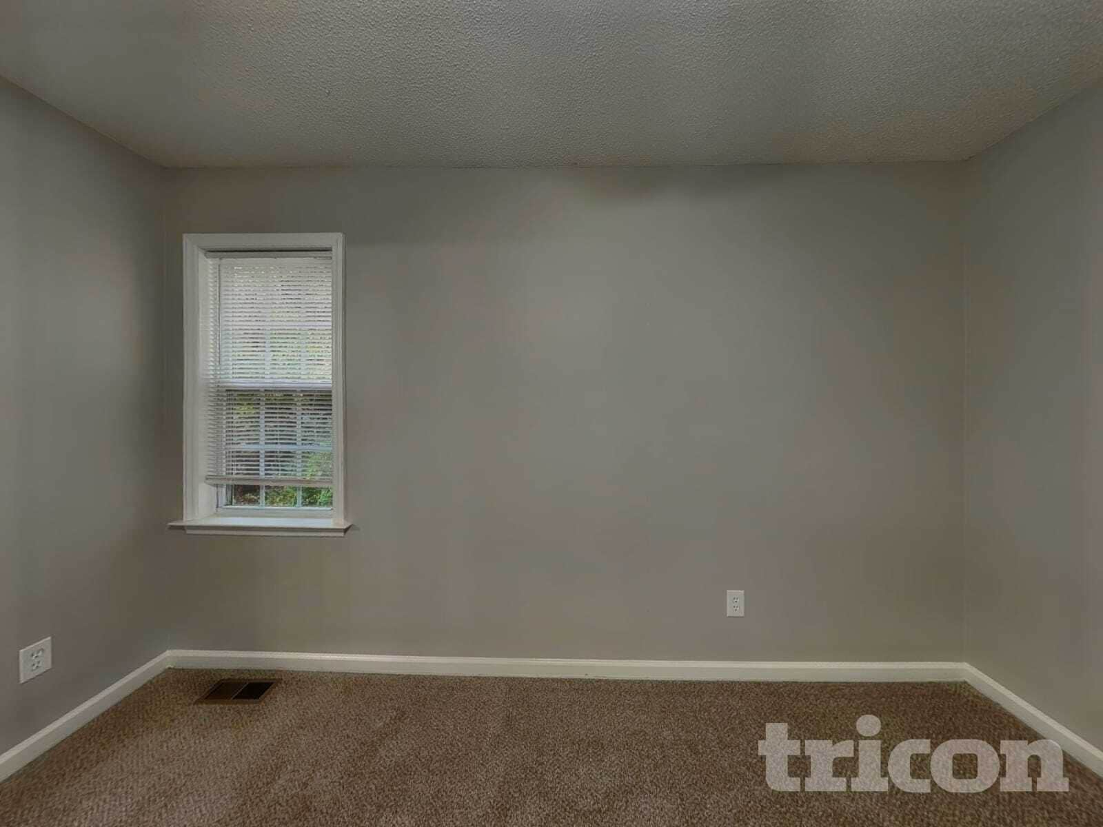 Building Photo - 1017 Laurel Leaf Rd