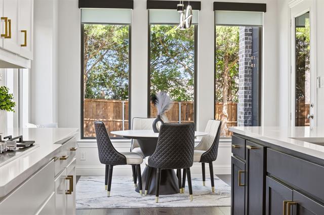 Building Photo - 2116 Randas Wy