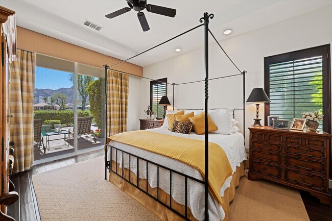 Building Photo - 79365 Mandarina