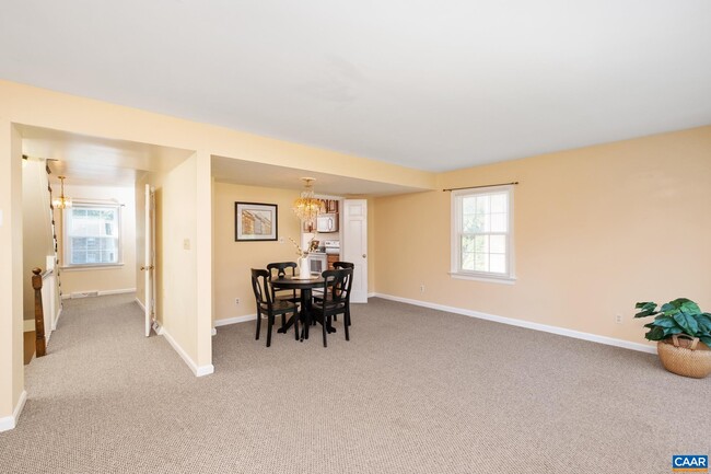 Building Photo - 114 Georgetown Green