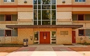 Building Photo - UT WEST CAMPUS - PRELEASE 8/15/2024 2 bed ...