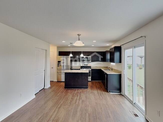 Building Photo - 122 Faulkner Dr