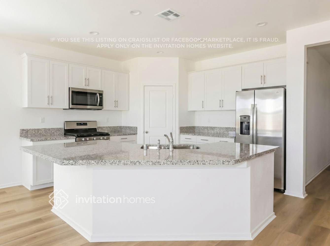 Building Photo - 27180 Goldstone Dr