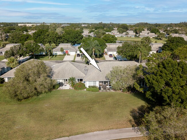 Building Photo - 3014 SW Westlake Cir