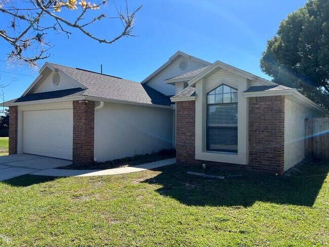 Building Photo - Charming Single-Family Home in Oviedo, FL