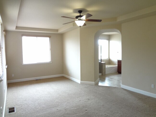 Building Photo - COMING SOON! Beautiful 5 bedroom Home in Lincoln Crossing Village!