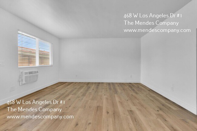 Building Photo - 468-72 W Los Angeles Dr