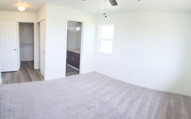 Building Photo - Kapolei Single Family Home 3 Bedroom 2 Bat...