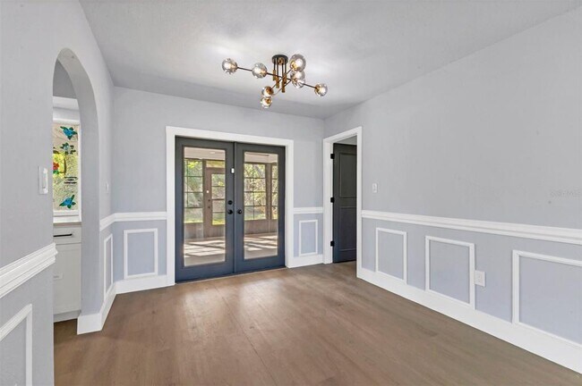 Building Photo - 4290 Yucatan Cir