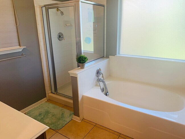 Building Photo - 802 Sable Trail Ct