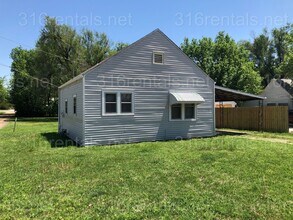 Building Photo - $600 - 1 bed 1 bath - Single Family Home