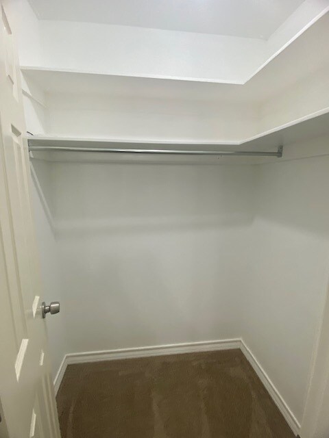 Building Photo - 601 Brown Dr
