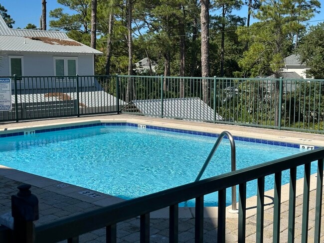 Building Photo - 28 Maritime Way