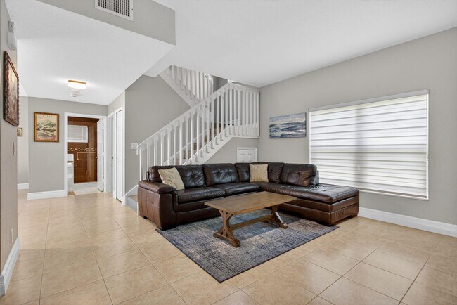 Building Photo - 4735 NW 120th Way