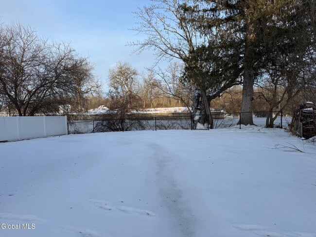 Building Photo - 199 US-4