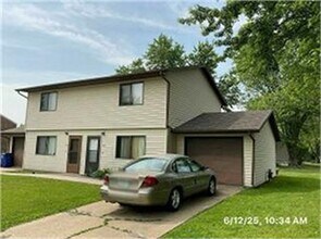 Building Photo - 757-757 Prairie Ridge Rd