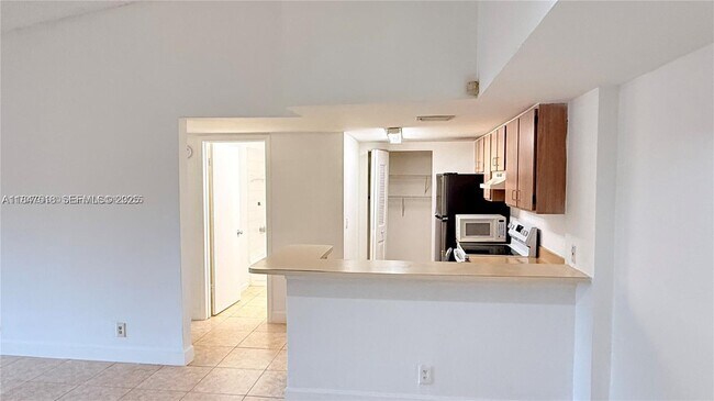 Building Photo - 10709 Cleary Blvd