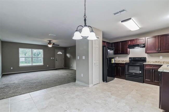 Building Photo - 3468 SW 165th Loop