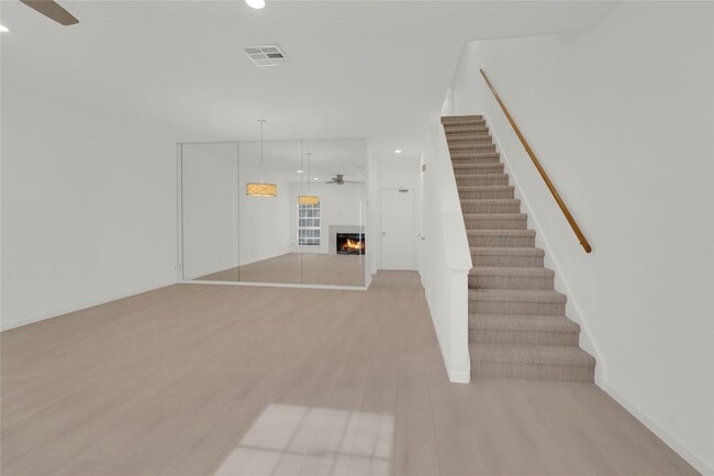 Primary Photo - 4001 Tanglewilde St