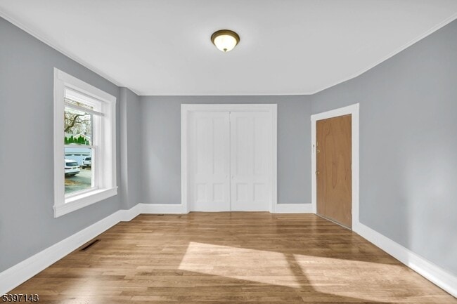 Building Photo - 12 Hillside Ave