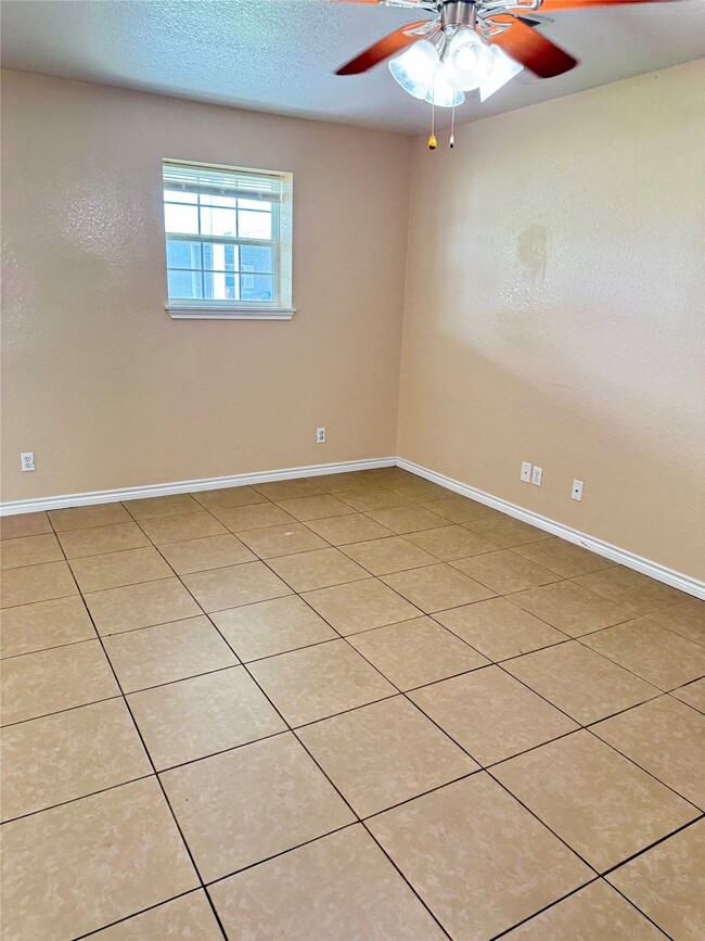 Building Photo - 5939 Farm to Market Rd 1459