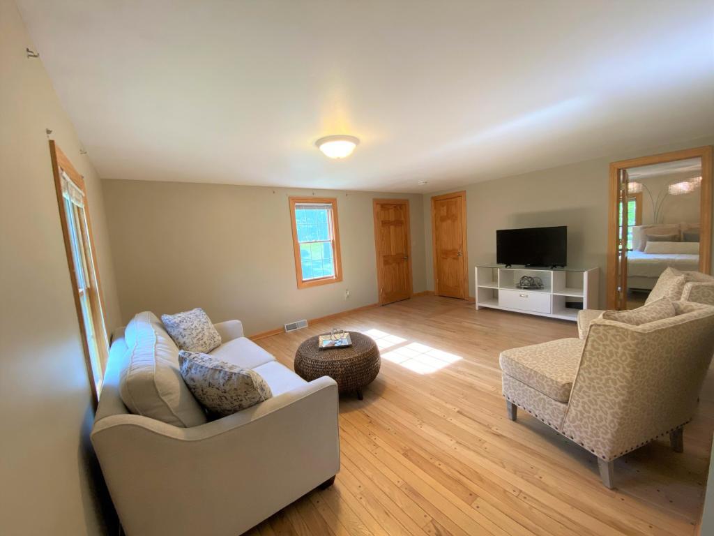 Living room with hwf - N40W27368 Glacier Rd