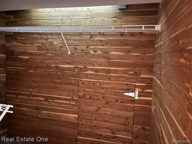 Building Photo - 44700 Bayview Dr