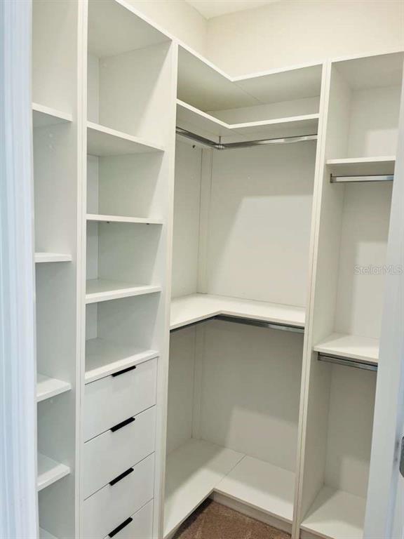 Building Photo - 2126 Ridge Pointe Ln