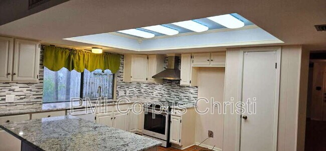 Building Photo - 5030 Merganser Dr