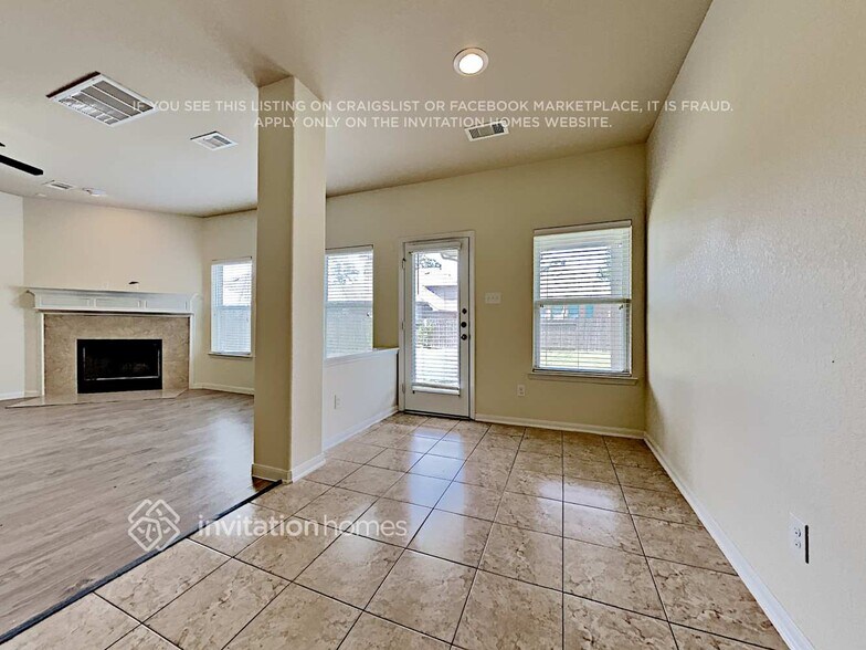 Building Photo - 17110 Tallgrass Prairie Ln