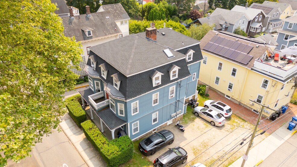 Building Photo - 501 Spring St