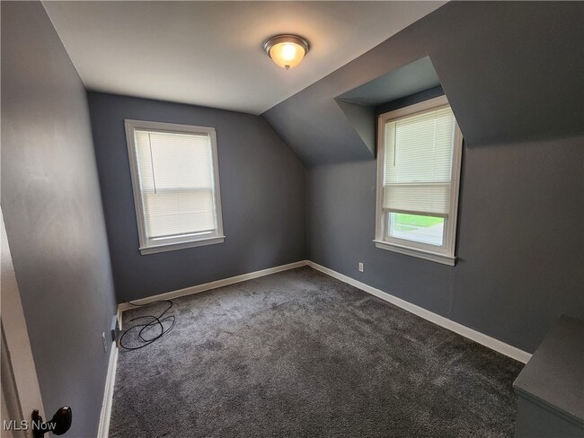 Building Photo - 17204 Walden Ave