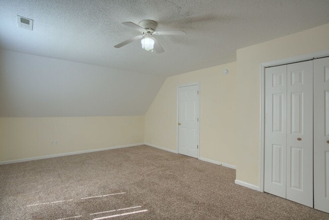 Building Photo - 607 Riva Ridge Rd