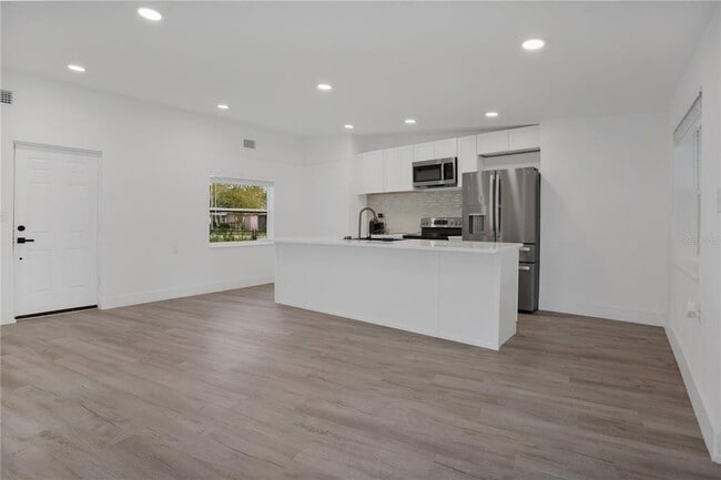 Building Photo - 4201 Mizell St