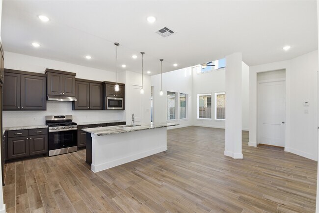 Building Photo - 7734 Clover Gully Ln