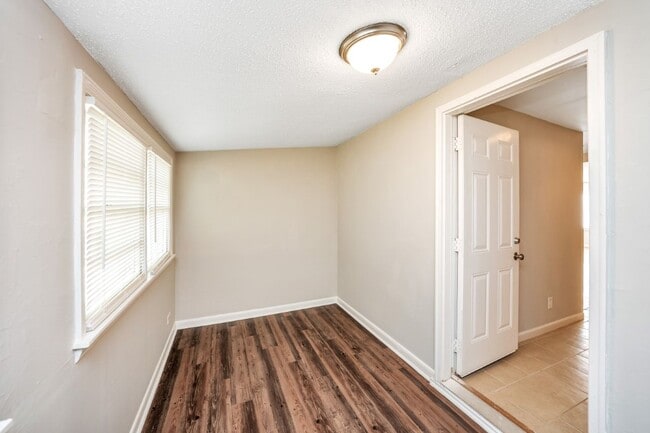 Building Photo - Charming 3-Bedroom Home in Bessemer – Act Fast!