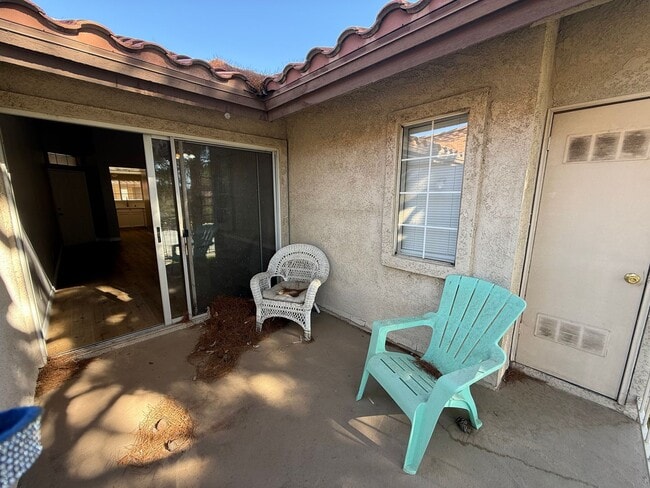 Building Photo - Jess Ranch- Brookhollow Condo, 55+ Communi...
