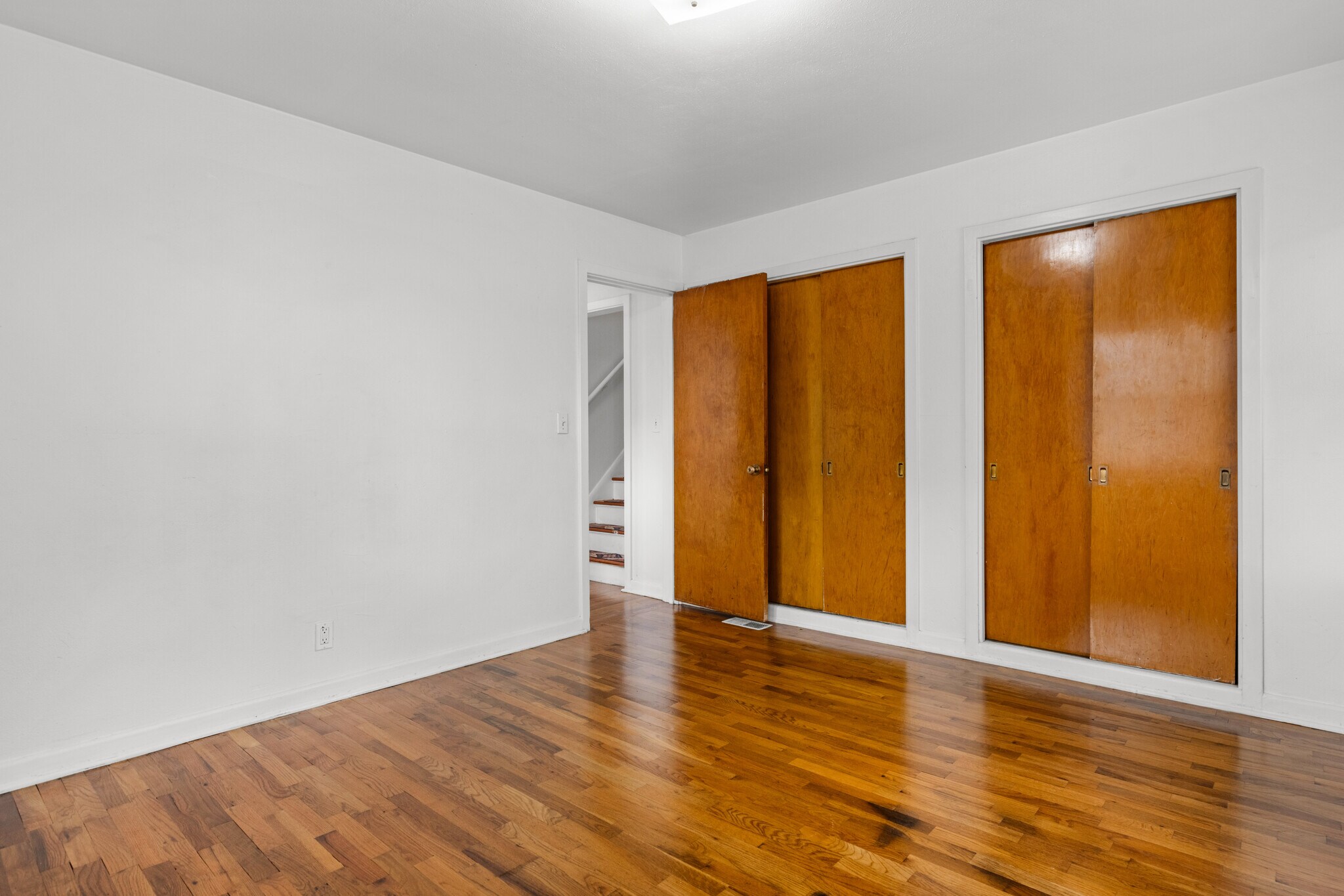 Building Photo - 644 Avenue F